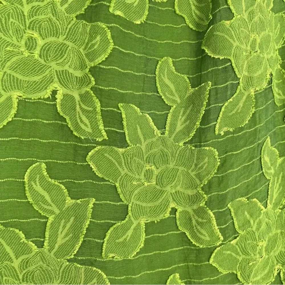 Maeve Anthropologie Savannah Embroidered Green Floral Swing Ruffle Blouse‎ Sz 2